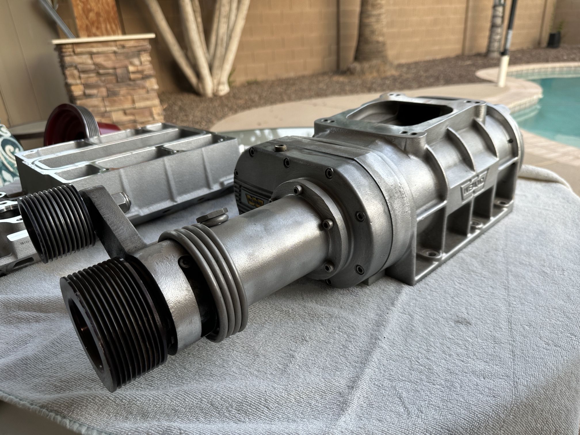 Weiand Supercharger 177 - SBC 350 Chevy Blower