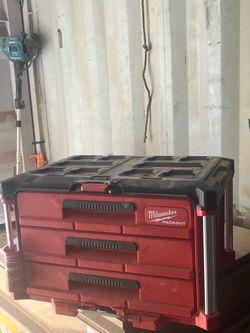 Milwaukee 3 drawer box