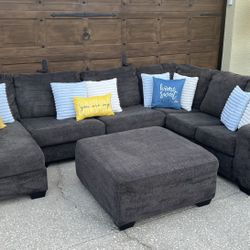 Sectional Sofa & Ottoman Set