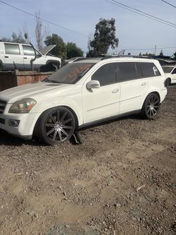 2007 Mercedes GL450 Part Out 0213