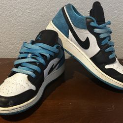 Jordan AJ 1 Low Blue