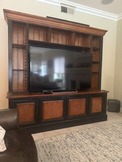 Entertainment Center/cabinet