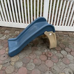 🛝 Little Tikes Toddler Slide – Sturdy & Ready for Play!
