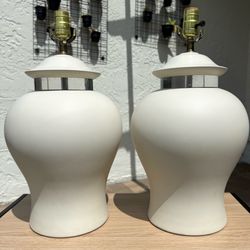 Vintage Ceramic & Lucite Ginger Jar Lamps - A Pair