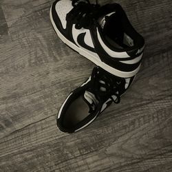 Girls Nike Dunks Size 7y