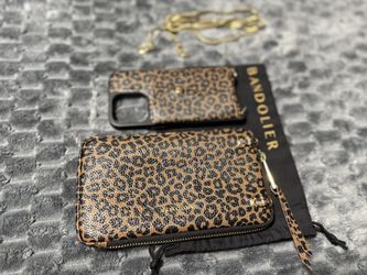 Bandolier Crossbody & Expandable Pouch iPhone 13 Pro