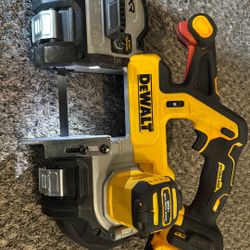 Dewalt  20v Brushless With 5AH Battery 250$ 
