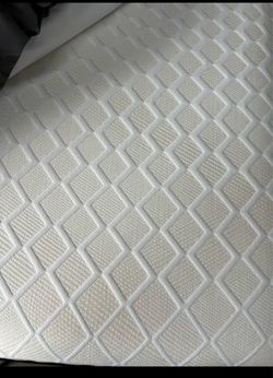 New Queen Ashley mattress