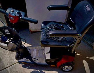 Pride Go-Go Mobility travel scooter