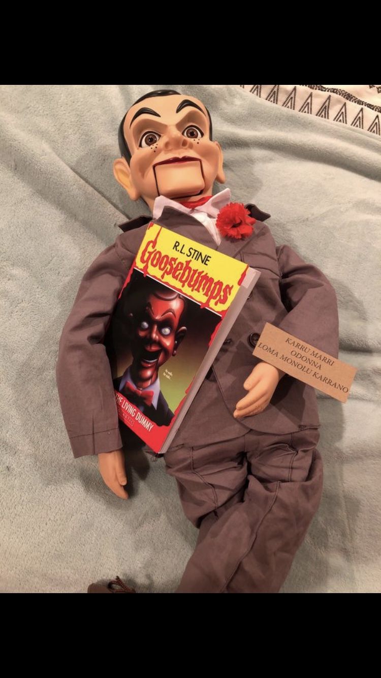 Slappy dummy from goosebumps with book bundle!