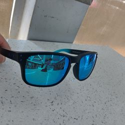 Oakley Sunglasses 