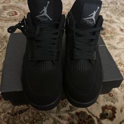  Lack Cat Jordan 4 Reps
