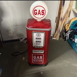 Gas Pump Toy