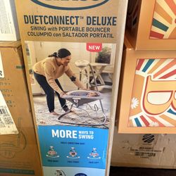 Graco® DuetConnect® Deluxe Swing with Portable Bouncer