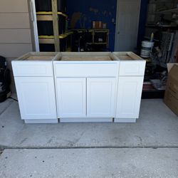 White Shaker Cabinets 