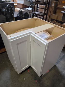 Shaker 36 in. W x 16.5 in. D x 34.5 in. H Assembled Corner Lazy Susan Base Kitchen Cabinet in Satin White