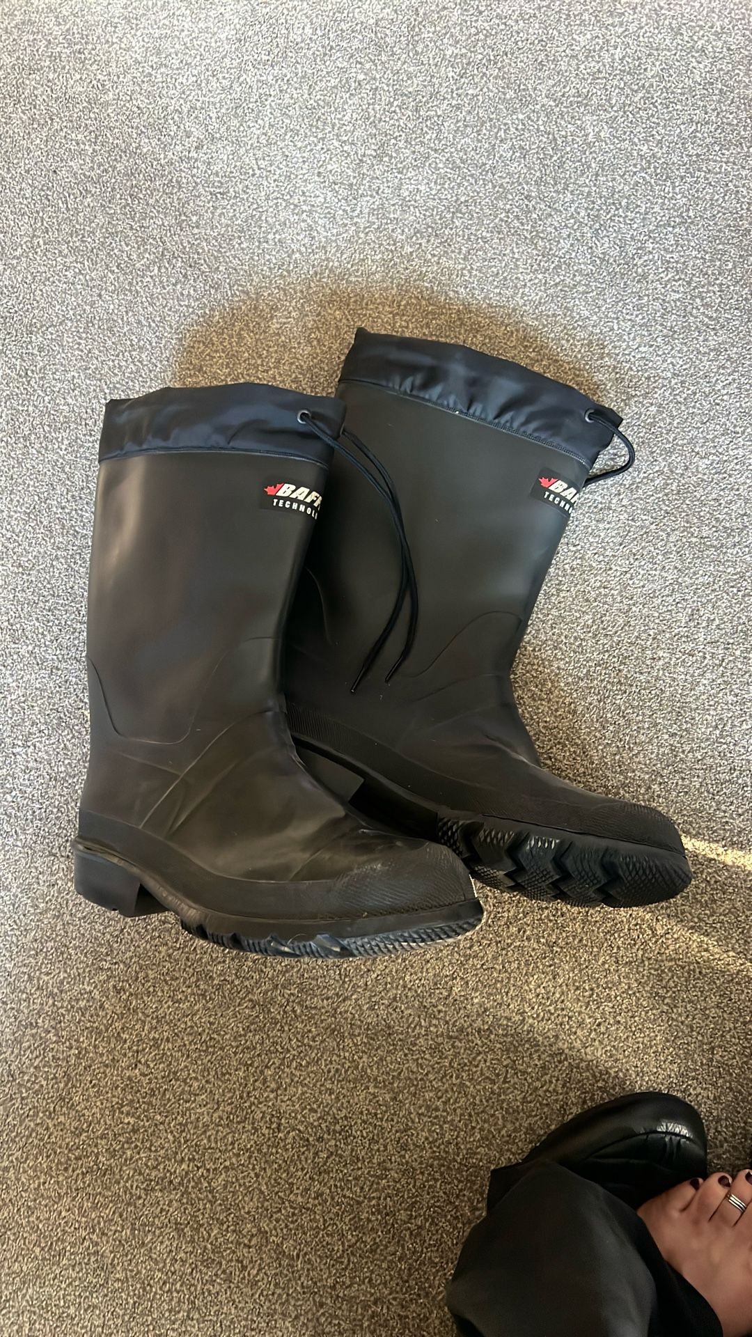 Insulated Waterproof Rubber Boots Size 11 Men’s