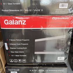 galanz microwave brand new 