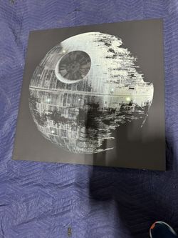 Star Wars Death Star Canvas Wall Decor Frame w Light Up LEDs 22x22