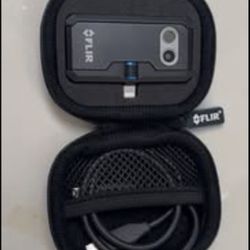 Compact FLIR thermal camera for iPhone.