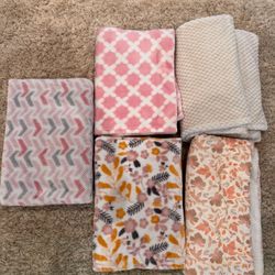 Set Of 5 Super Soft Baby Blankets 