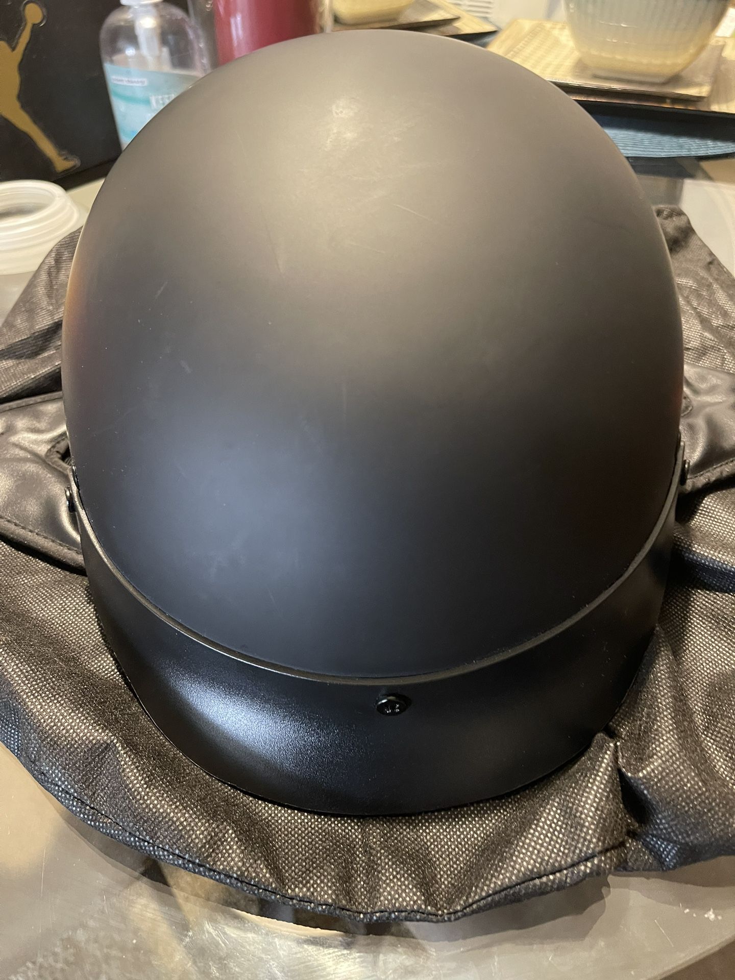 Motorcycle helmet