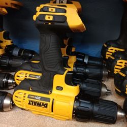 DeWalt 20V Max 1/2" (13mm) Cordless Drill Driver.  Tool-Only 