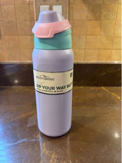 New Adventuridge Sip Your Way Bottle 24oz  Lavender, pink, mint