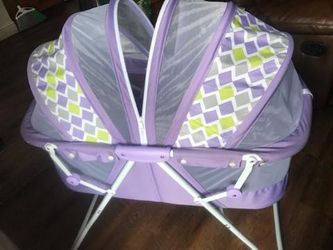 Babies Purple Bassinet , Pink Baby Girl Bathtub