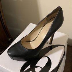 Nine West Heels Size 9