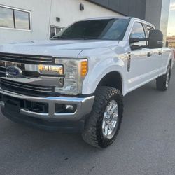 2017 Ford F-250 FX4 Super Duty Power Stroke Turbo Diesel 