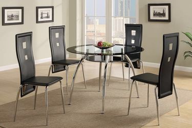 Round Dining Table with 4 chairs f2211 + F1273