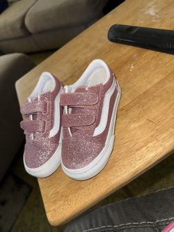 7.5 Kids Shoes Only Worn Once