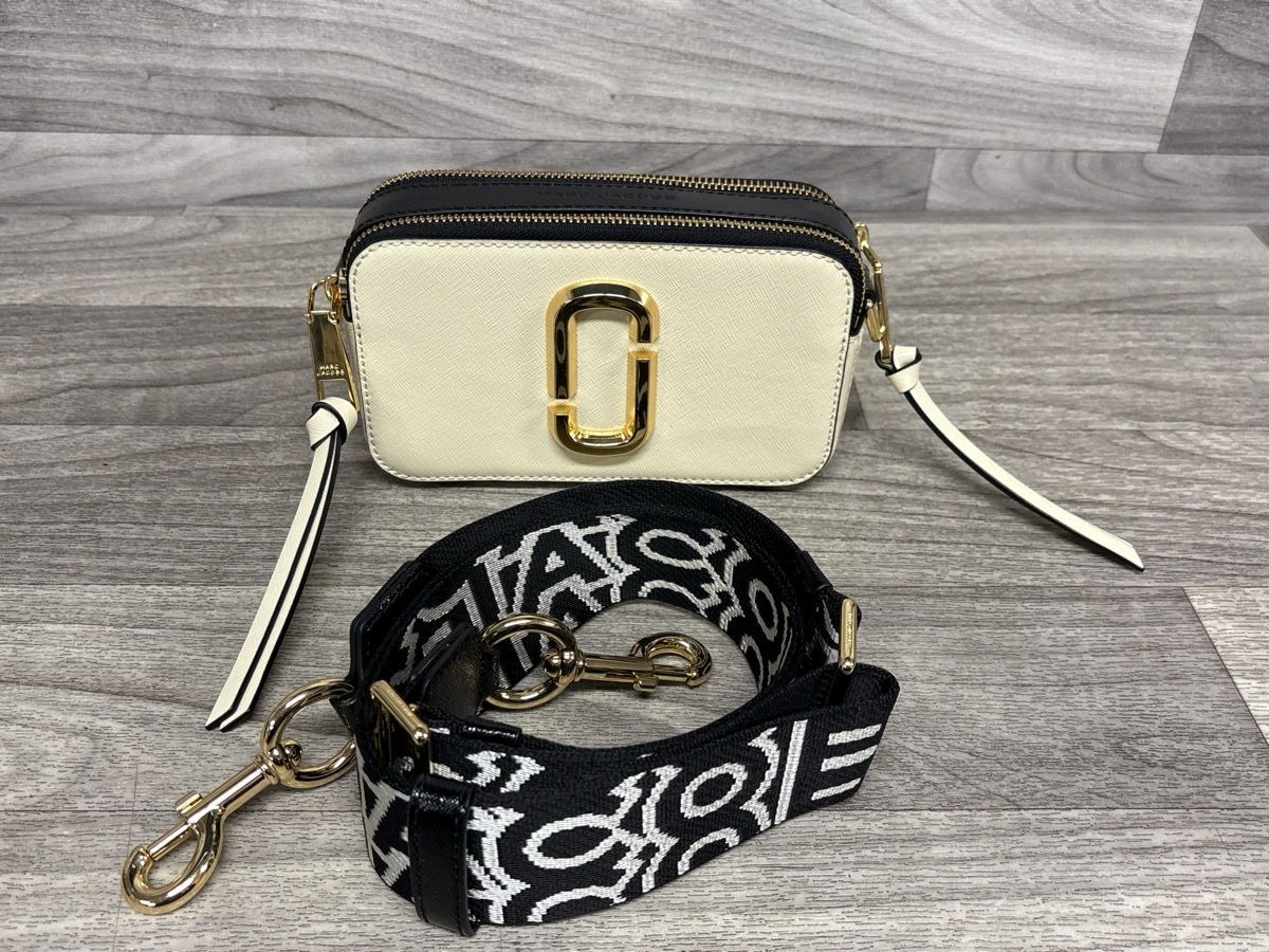 Marc Jacobs The Snapshot Camera Bag Compact Crossbody (A1D026997)