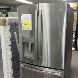 Refrigerator Stainless Steel 36” In New Open Box Scratch And Dents 