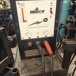 Miller Thunderbolt 225 Stick Welder 