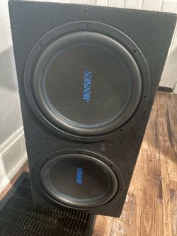 Jensen Dual Subwoofer Speaker Box
