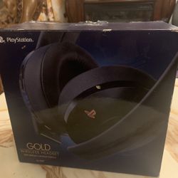 PlayStation Gold Wireless Headset 500 Million 
