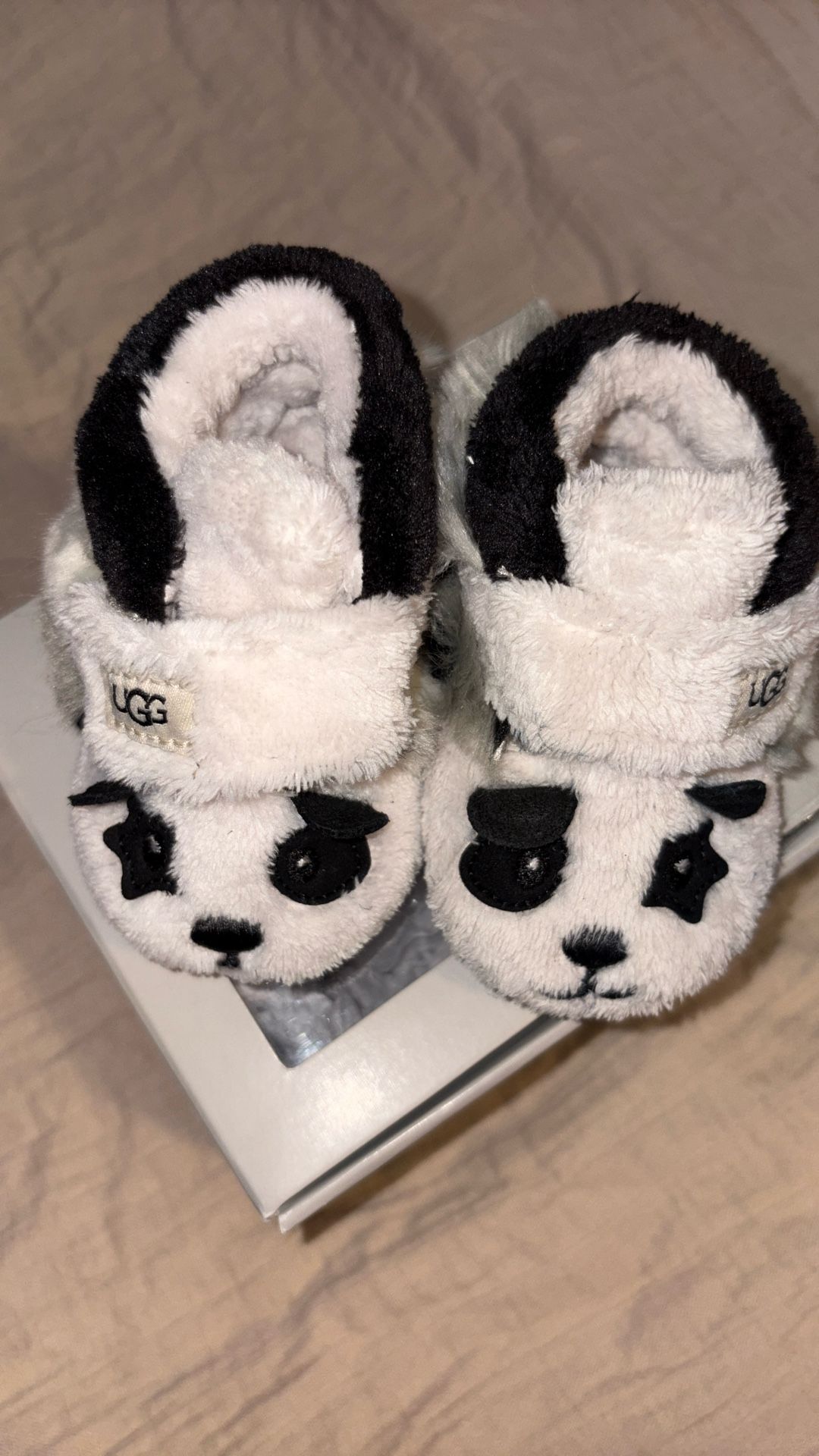 Baby Bixbee Uggs Lightly Used