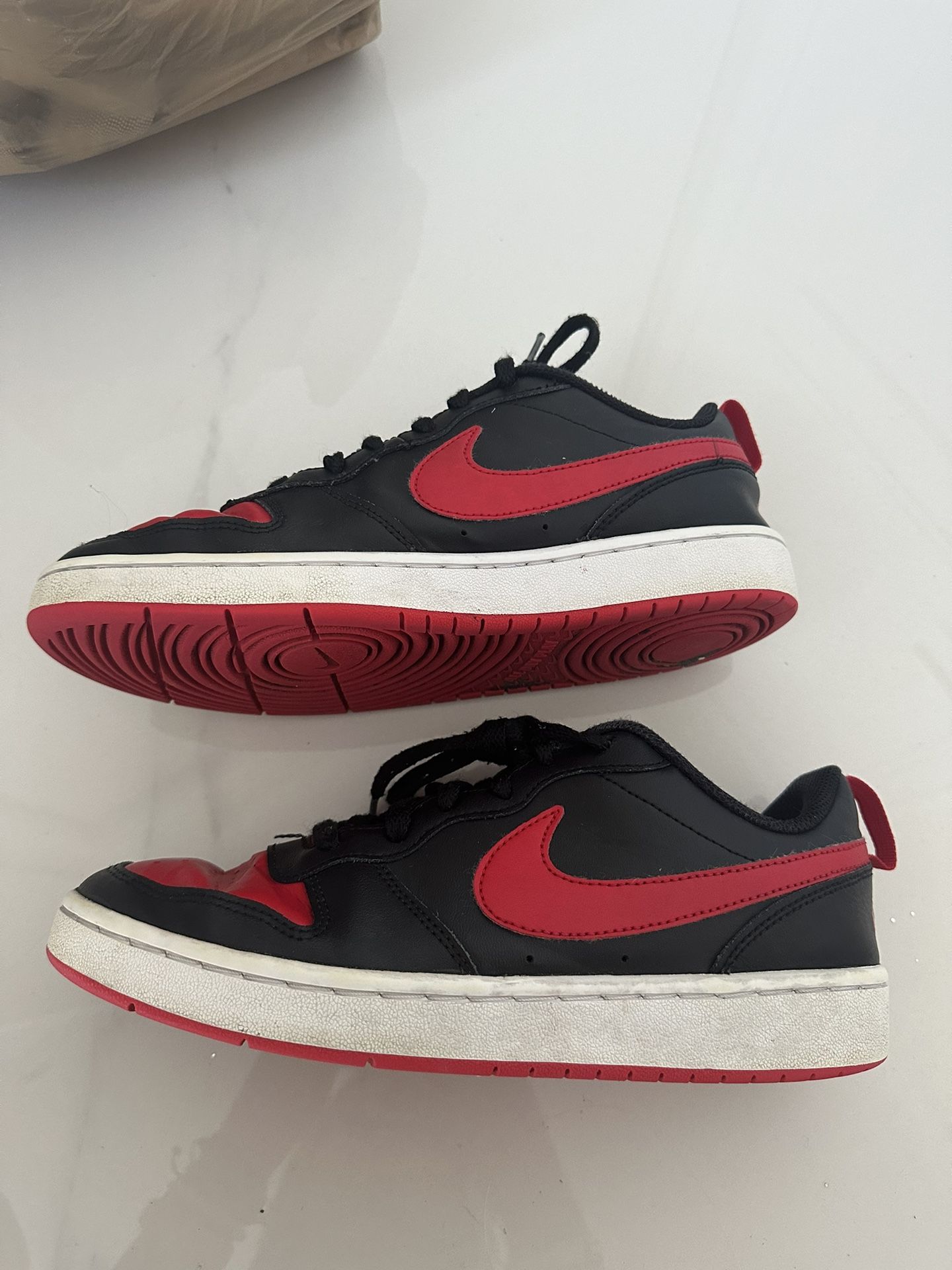 Nike Court Borough Low 2 "Bred" (GS) Boys Size 7Y