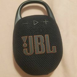 JBL Clip 5 Bluetooth Speaker