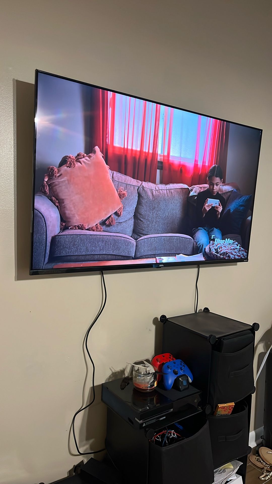55 Inch Roku Tv MOVE OUT SALE