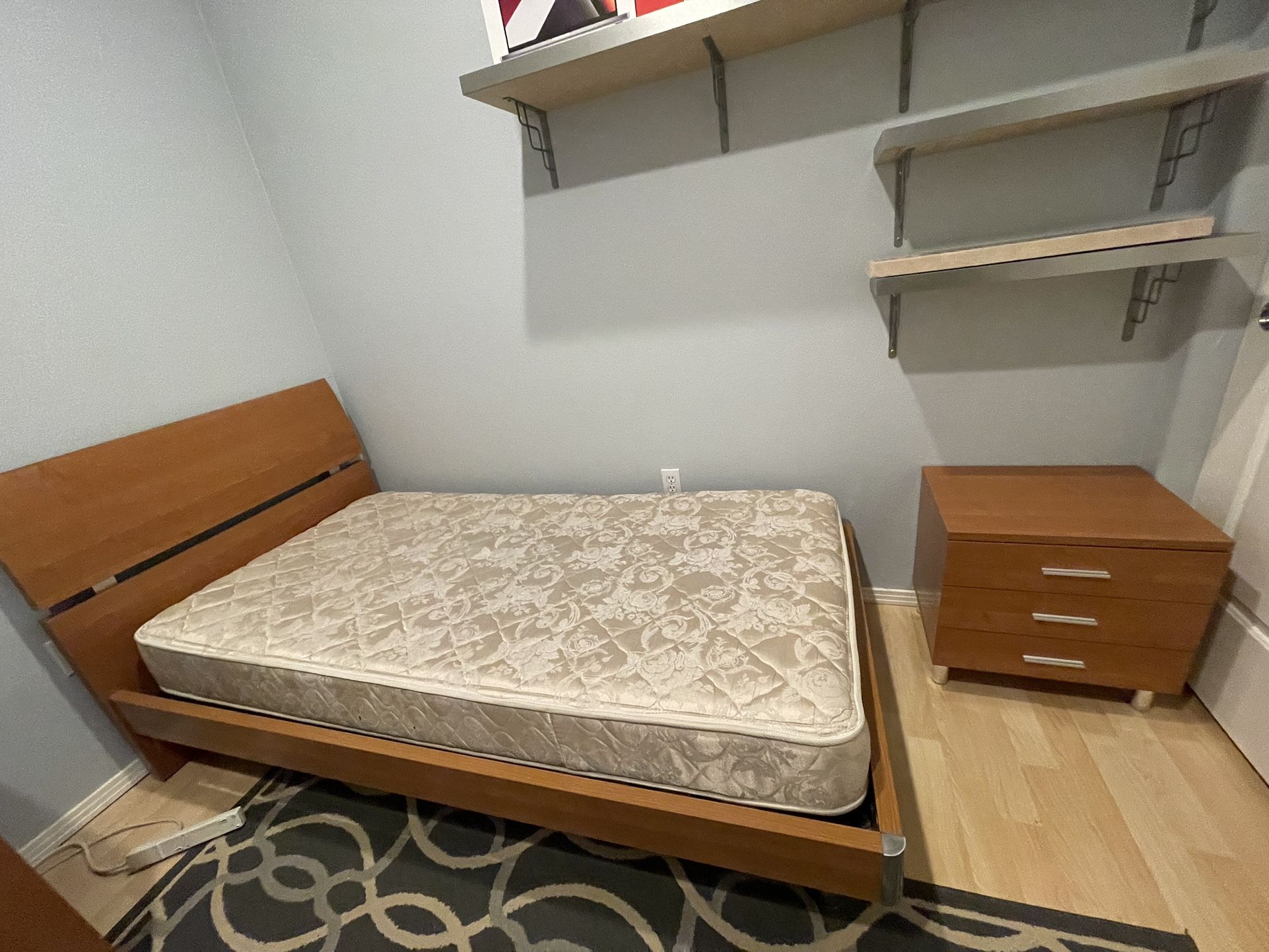 Dania Furniture Full Bedroom Set