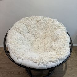 Pier 1 Indoor/Outdoor Papasan Swivel Chair