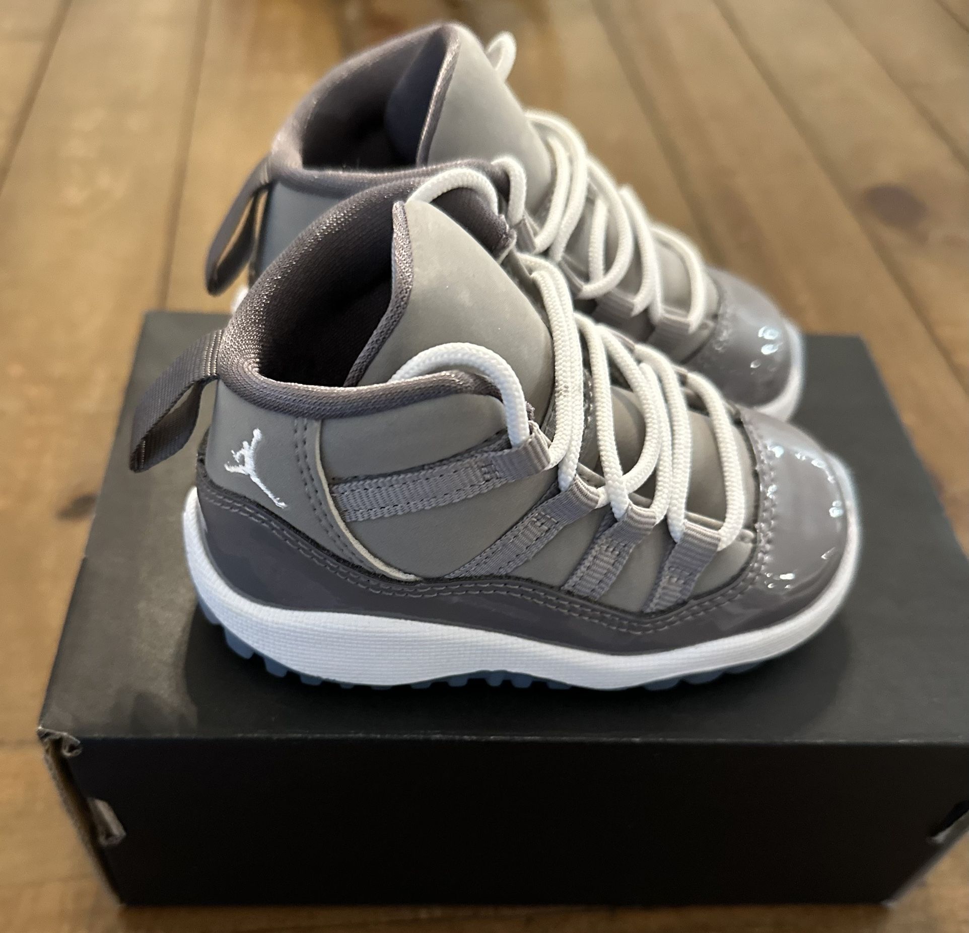 Jordan 11 Retro Cool Grey Kids Size 5C