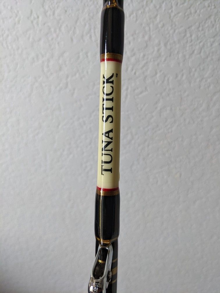 Penn Tuna Stick 5.5ft Rated 50lb-130lb for Sale in Escondido, CA