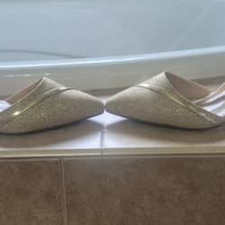 2 Dresses  And 2 Shoes