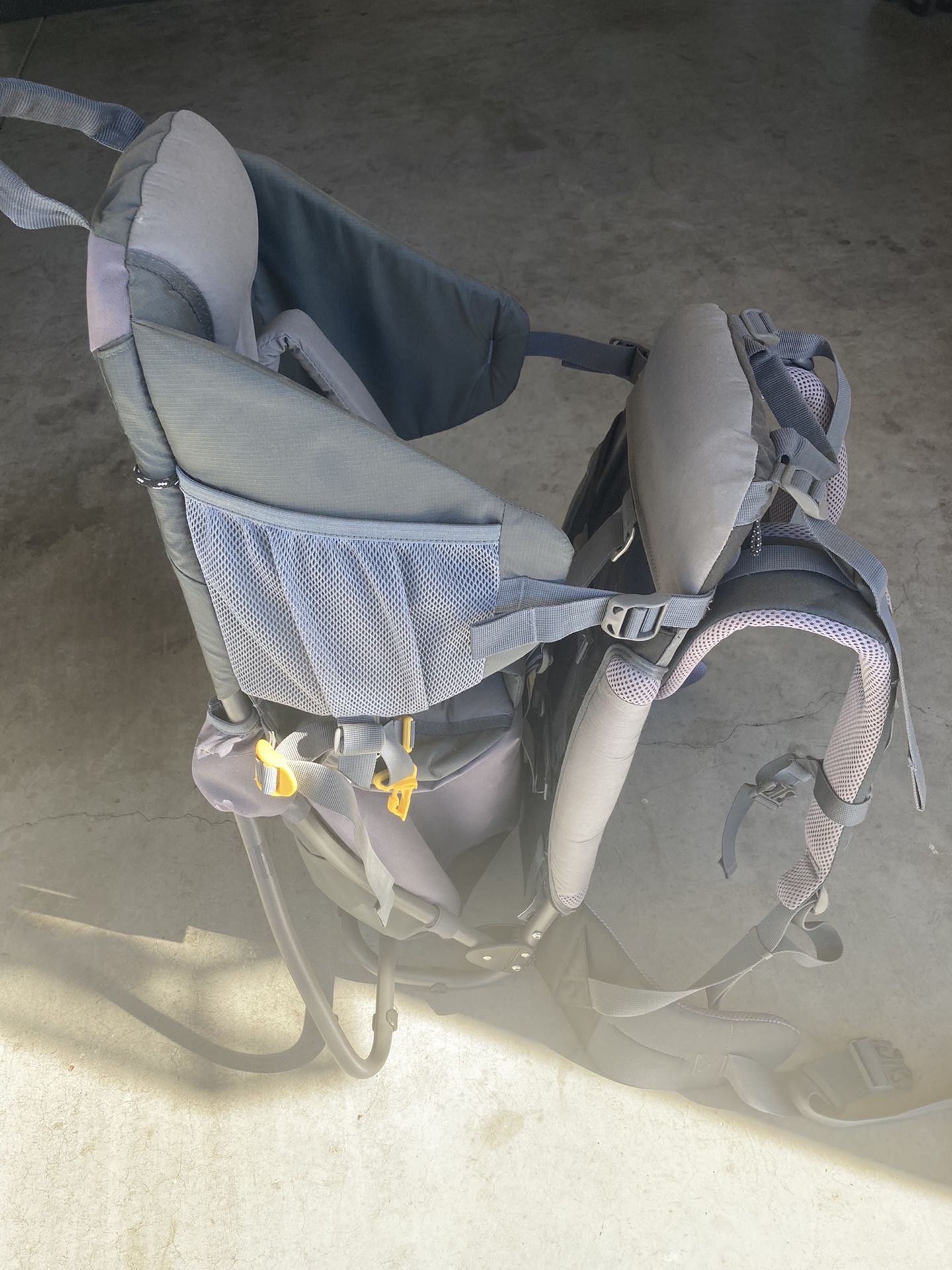 Deuter Kids Comfort Child Carrier