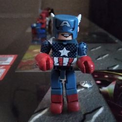 Marvel Mini-Mates: Captain America