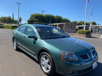 2004 Mitsubishi galán